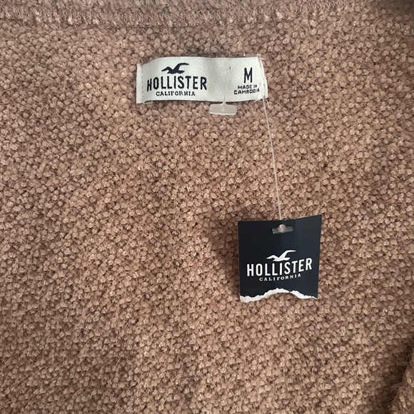 Hollister wrap top - Picture 3 of 3